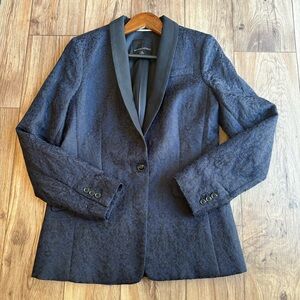 Banana Republic Lace Tuxedo Blazer 8 Black Blue Floral Texture Satin Shawl